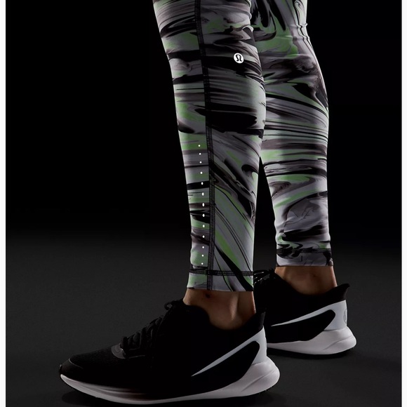 Lululemon swift speed high rise tight, 28 inch.  size 4.  Like new! - Picture 5 of 5